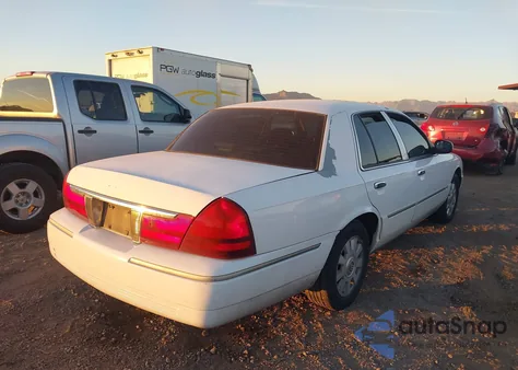 2004 Mercury Grand Marquis Ls z USA, uszkodzony, nr VIN 2MEFM75W44X656812